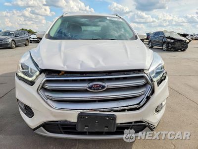 Piąte zdjęcie samochodu w środku: 2017 FORD ESCAPE TITANIUM VIN:1FMCU0J90HUD40151 - miniatura