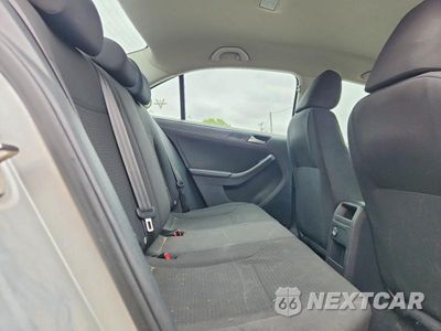 Zdjęcie 10 z 12 samochodu: 2015 VOLKSWAGEN JETTA BASE VIN:3VW1K7AJ8FM409073 - miniatura