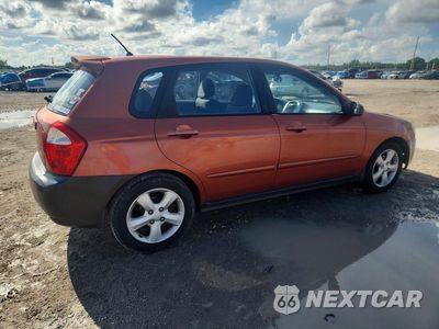 Trzecie zdjęcie samochodu z tyłu: 2008 KIA SPECTRA SPECTRA5 SX VIN:KNAFE161485012553 - miniatura
