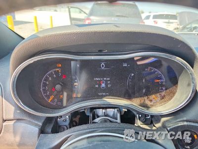 Zdjęcie 9 z 13 samochodu: 2018 JEEP GRAND CHEROKEE LAREDO VIN:1C4RJEAG5JC485510 - miniatura