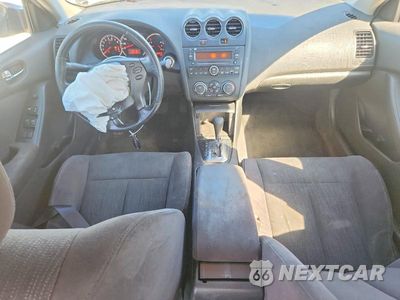 Zdjęcie 8 z 12 samochodu: 2011 NISSAN ALTIMA 2.5 VIN:1N4AL2AP3BC173280 - miniatura