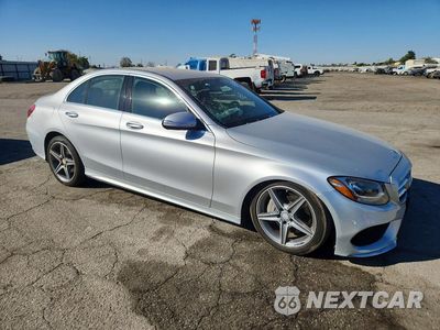 Czwarte zdjęcie samochodu z boku: 2015 MERCEDES-BENZ C 300 VIN:55SWF4JB3FU059438 - miniatura