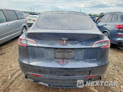 Zdjęcie 6 z 13 samochodu: 2025 TESLA MODEL Y VIN:7SAYGDEE0SF223494 - miniatura