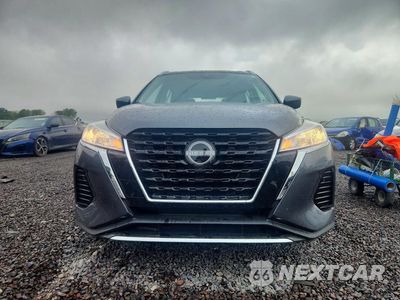 Piąte zdjęcie samochodu w środku: 2024 NISSAN KICKS SV VIN:3N1CP5CV9RL560292 - miniatura