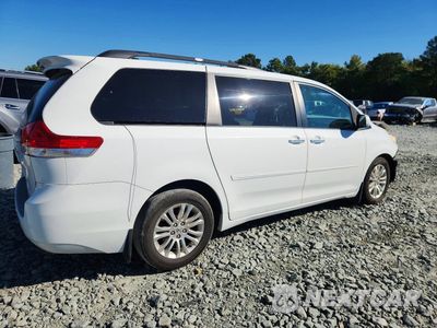 Trzecie zdjęcie samochodu z tyłu: 2011 TOYOTA SIENNA XLE 8-PASSENGER VIN:5TDYK3DCXBS060807 - miniatura