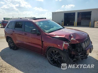 Czwarte zdjęcie samochodu z boku: 2019 JEEP GRAND CHEROKEE LAREDO VIN:1C4RJFAG2KC702065 - miniatura