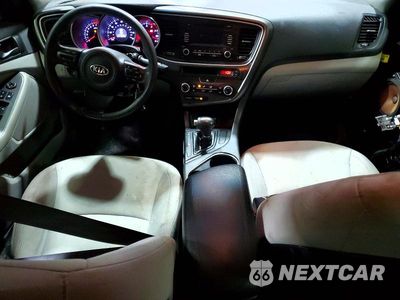 Zdjęcie 8 z 13 samochodu: 2015 KIA OPTIMA LX VIN:KNAGM4A73F5652190 - miniatura