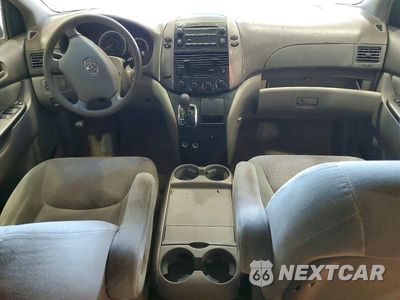 Zdjęcie 8 z 12 samochodu: 2008 TOYOTA SIENNA CE 7-PASSENGER VIN:5TDZK23C98S156727 - miniatura