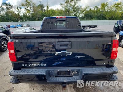 Zdjęcie 6 z 13 samochodu: 2018 CHEVROLET SILVERADO K1500 LT VIN:3GCUKREC9JG381573 - miniatura