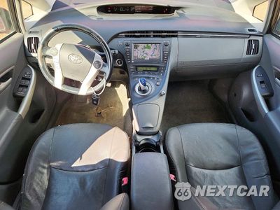 Zdjęcie 8 z 12 samochodu: 2010 TOYOTA PRIUS IV VIN:JTDKN3DU3A0136312 - miniatura