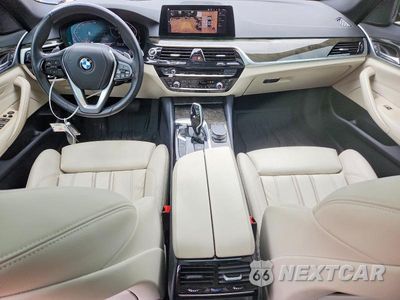 Zdjęcie 8 z 13 samochodu: 2020 BMW 530 I VIN:WBAJR3C04LWW72908 - miniatura