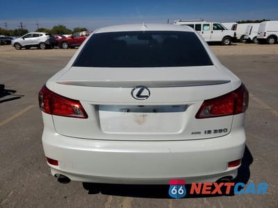Zdjęcie 6 z 12 samochodu: 2012 LEXUS IS 350 VIN:JTHCE5C21C5002984 - miniatura