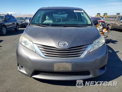 Piąte zdjęcie samochodu w środku: 2015 TOYOTA SIENNA LE VIN:5TDKK3DC3FS673203 - miniatura