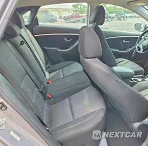 Zdjęcie 10 z 12 samochodu: 2013 HYUNDAI ELANTRA GT BASE VIN:KMHD35LE9DU146419 - miniatura