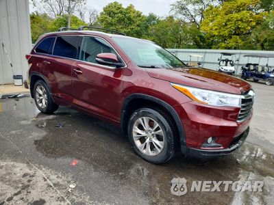 Czwarte zdjęcie samochodu z boku: 2015 TOYOTA HIGHLANDER XLE VIN:5TDJKRFH2FS149967 - miniatura