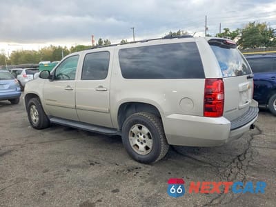 Drugie zdjęcie samochodu z przodu: 2007 CHEVROLET SUBURBAN K1500 VIN:1GNFK16367R318522 - miniatura