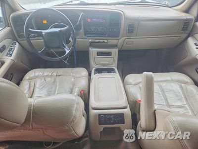 Zdjęcie 8 z 13 samochodu: 2001 CHEVROLET TAHOE C1500 VIN:1GNEC13T61R161207 - miniatura