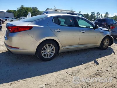 Trzecie zdjęcie samochodu z tyłu: 2012 KIA OPTIMA LX VIN:5XXGM4A70CG048283 - miniatura