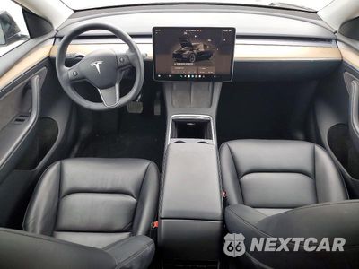 Zdjęcie 8 z 12 samochodu: 2023 TESLA MODEL Y VIN:7SAYGDEE3PA025819 - miniatura