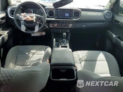 Zdjęcie 8 z 12 samochodu: 2022 TOYOTA TACOMA SR5 V6 VIN:3TYCZ5AN5NT092239 - miniatura