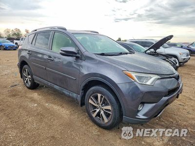 Czwarte zdjęcie samochodu z boku: 2018 TOYOTA RAV4 XLE VIN:JTMRFREV2JJ741874 - miniatura