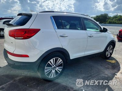 Trzecie zdjęcie samochodu z tyłu: 2014 KIA SPORTAGE EX VIN:KNDPC3AC6E7574424 - miniatura