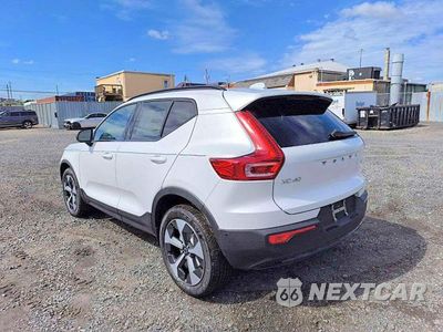 Drugie zdjęcie samochodu z przodu: 2026 VOLVO XC40 PLUS VIN:YV4L12UC2T2792779 - miniatura