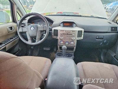 Zdjęcie 8 z 13 samochodu: 2004 MITSUBISHI ENDEAVOR XLS VIN:4A4MM31S34E068950 - miniatura