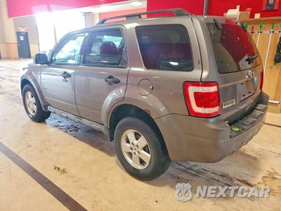 Drugie zdjęcie samochodu z przodu: 2010 FORD ESCAPE XLT VIN:1FMCU9D77AKC84080 - miniatura