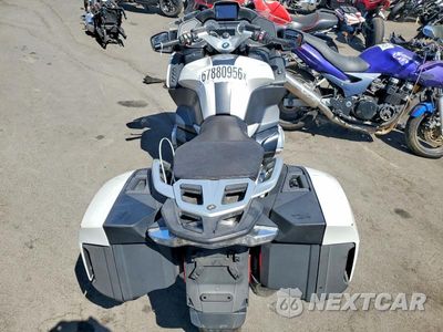Zdjęcie 6 z 9 samochodu: 2018 BMW R1200 RT VIN:WB10A1304JZ471206 - miniatura