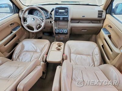 Zdjęcie 8 z 13 samochodu: 2004 HONDA CR-V LX VIN:SHSRD68404U208725 - miniatura