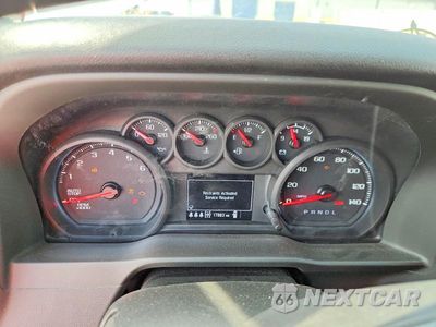Zdjęcie 9 z 12 samochodu: 2025 CHEVROLET SILVERADO K1500 VIN:1GCPKAEK5SZ156963 - miniatura
