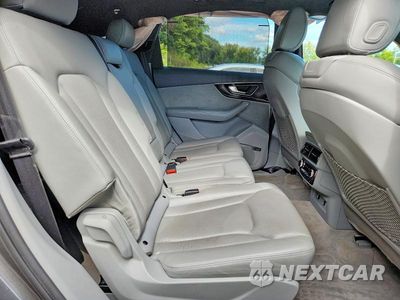 Zdjęcie 11 z 13 samochodu: 2018 AUDI Q7 VIN:WA1VAAF71JD036085 - miniatura