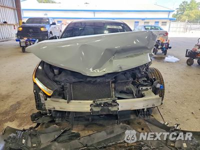Piąte zdjęcie samochodu w środku: 2022 KIA K5 GT LINE VIN:5XXG64J27NG153288 - miniatura
