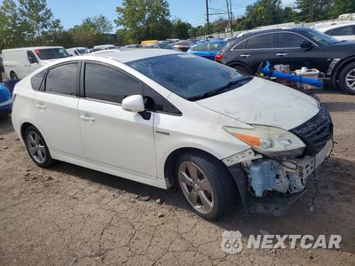Czwarte zdjęcie samochodu z boku: 2015 TOYOTA PRIUS PERSONA SERIES VIN:JTDKN3DU2F0423745 - miniatura