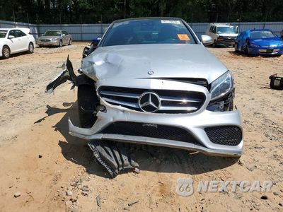 Piąte zdjęcie samochodu w środku: 2016 MERCEDES-BENZ C 300 4MATIC VIN:55SWF4KB9GU145272 - miniatura