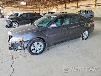 2011 TOYOTA CAMRY LE 4T1BF3EK2BU645646 - główne zdjęcie licytacji z USA - miniatura