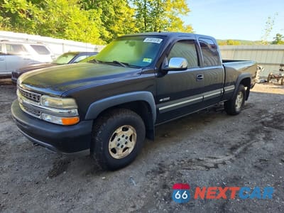 2001 CHEVROLET SILVERADO K1500 2GCEK19T011188933 - główne zdjęcie licytacji z USA - miniatura