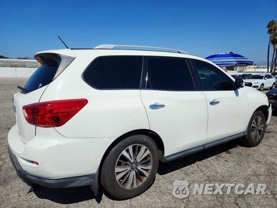 Trzecie zdjęcie samochodu z tyłu: 2017 NISSAN PATHFINDER S VIN:5N1DR2MNXHC911760 - miniatura