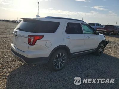 Trzecie zdjęcie samochodu z tyłu: 2017 FORD EXPLORER PLATINUM VIN:1FM5K8HT0HGA80704 - miniatura