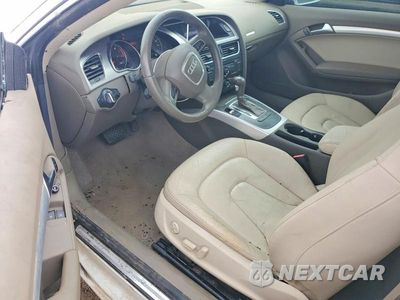 Zdjęcie 8 z 12 samochodu: 2012 AUDI A5 PREMIUM VIN:WAUCFAFR0CA003192 - miniatura