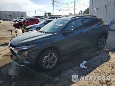 2025 CHEVROLET TRAX 1LT KL77LHEP4SC174999 - główne zdjęcie licytacji z USA - miniatura