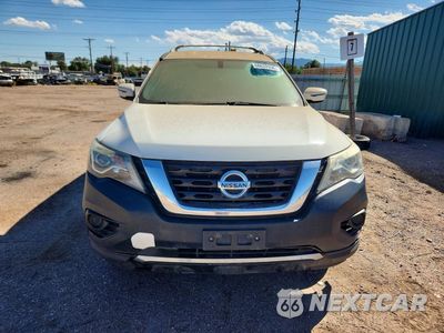 Piąte zdjęcie samochodu w środku: 2017 NISSAN PATHFINDER S VIN:5N1DR2MM8HC676041 - miniatura