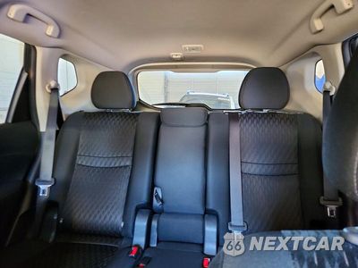 Zdjęcie 10 z 13 samochodu: 2018 NISSAN ROGUE SV VIN:KNMAT2MT0JP593024 - miniatura