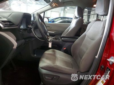 Zdjęcie 7 z 12 samochodu: 2021 TOYOTA SIENNA LE VIN:5TDKRKEC2MS043884 - miniatura