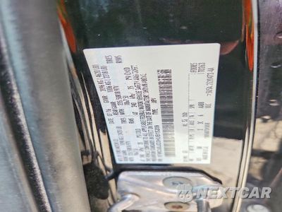 Zdjęcie 14 z 14 samochodu: 2017 FORD ESCAPE TITANIUM VIN:1FMCU0JD3HUB15209 - miniatura