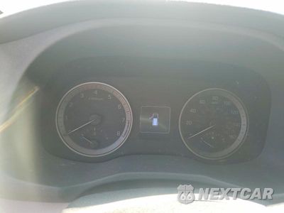 Zdjęcie 9 z 13 samochodu: 2017 HYUNDAI TUCSON SE VIN:KM8J3CA4XHU293615 - miniatura