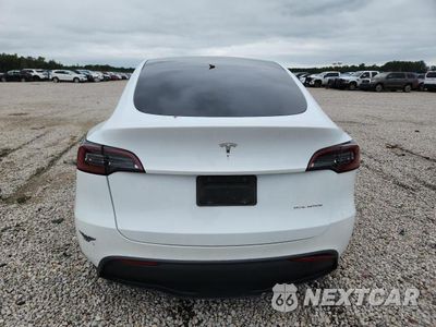 Zdjęcie 6 z 12 samochodu: 2023 TESLA MODEL Y VIN:7SAYGDEE8PA107223 - miniatura