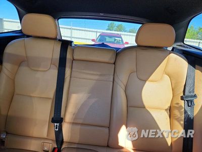 Zdjęcie 10 z 13 samochodu: 2020 VOLVO XC60 T5 MOMENTUM VIN:YV4102RK9L1598959 - miniatura