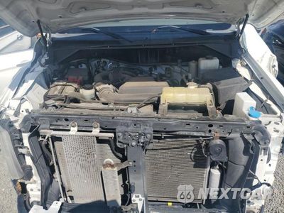 Zdjęcie 12 z 13 samochodu: 2020 NISSAN NV 3500 HD S VIN:5BZBF0AA8LN851324 - miniatura